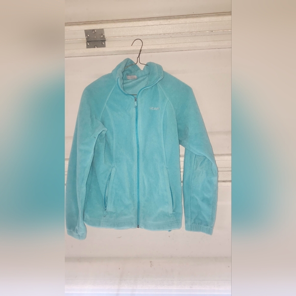 Like new Columbia fleece - Picture 6 of 6